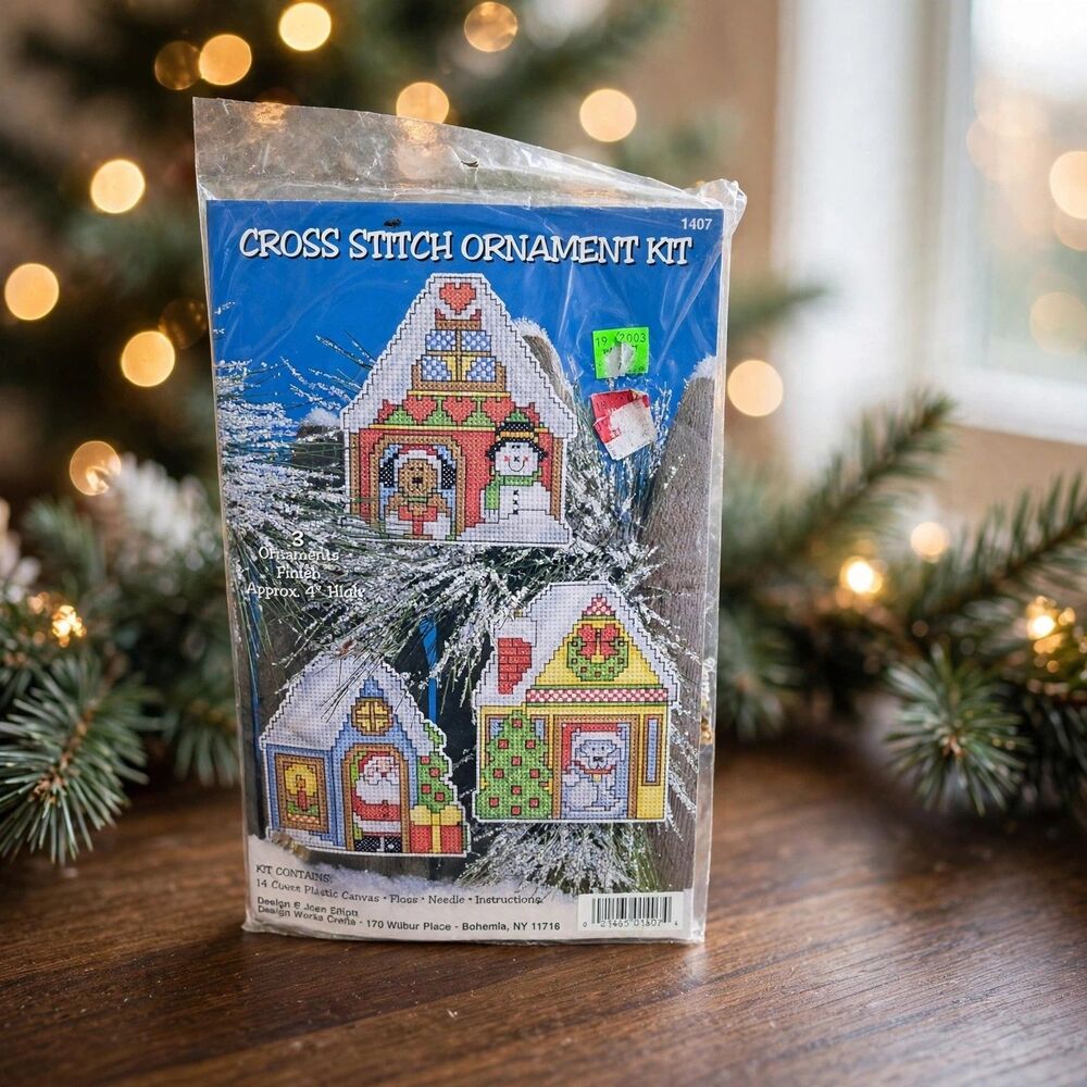 Christmas Houses Cross Stitch Ornament Kit #1407 Design Works Joan Elliott VTG